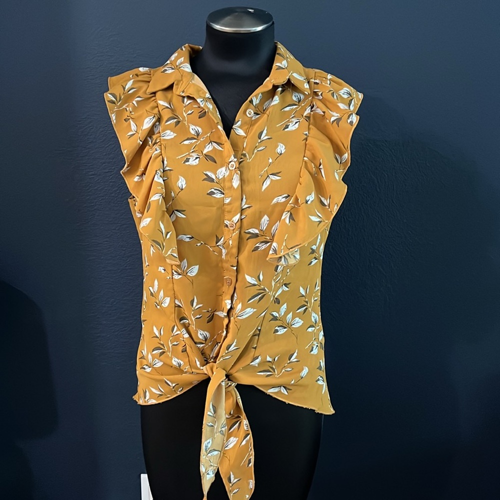 Love Couture mustard yellow floral sleeveless ruffle tie waist blouse sz L